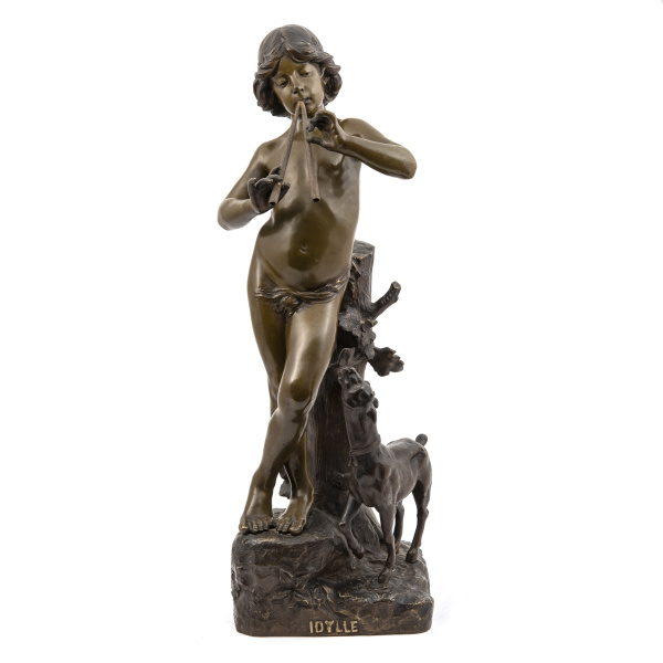 Скульптура «Играющий на флейте пастух с козой»