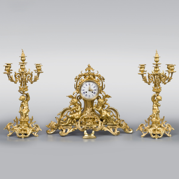 Парадный каминный комплект: часы и два канделябра в стиле Людовика XV