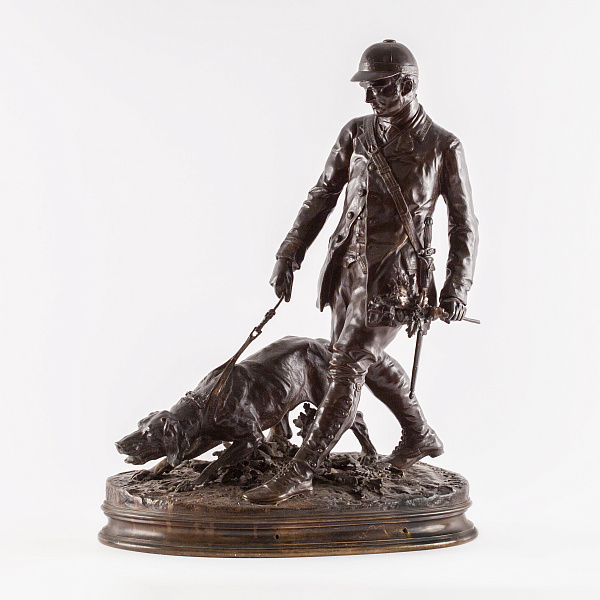 Скульптура «Охотник с собакой»