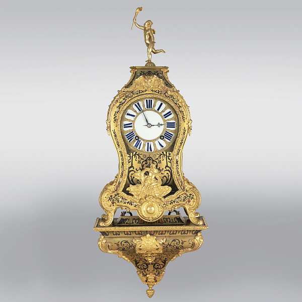 Консольные часы XVIII века в технике «буль»
