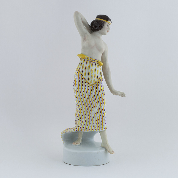 Статуэтка «Танцовщица» в стиле ар-деко фарфоровой фабрики Розенталь